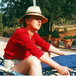 ms b in Javea with hat