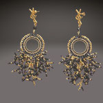 Laura Giampieri-Deutsch, Ohrringe 