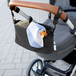 Buggy Organzir Schwarz von LÄSSIG mit Zubehör am Kinderwagen