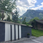 Blick auf die Berge vom Parkplatz Apart Rauch Zillertal