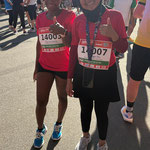 glückliche Teilnehmerinnen aus der Schwesternschaft