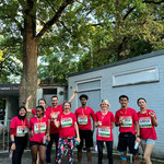 Auszubildende, Pflegepädagogen unserer Berufsfachschule und Mitglieder bilden einen guten Läufer-Mix