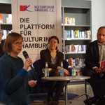 Hella Schwemer-Martienßen bei der Einführung, Foto: Renate Kammer