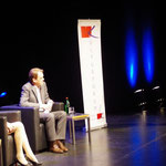 Kultursenatorin Prof. Barbara Kisseler, Till Briegleb, Süddeutsche Zeitung, Cornelie Sonntag-Wolgast, Vorstandsvorsitzende des Hamburger Kulturforums (v.l.). Foto: Günther von der Kammer