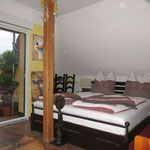2. Schlafzimmer mit Terasse
