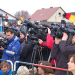 Riesiges Medieninteresse ...  S.Vettel Nov.2010 WM-Empfang