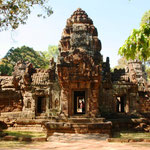 Ta Som. 1992 erklärte die UNESCO den archäologischen Park von Angkor, und damit auch den sich innerhalb dieses Parks befindlichen Ta-Som-Tempel, zum UNESCO-Weltkulturerbe