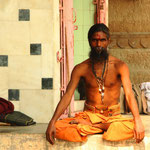 Varanasi gilt als Stadt des Gottes Shiva Vishwanat (Oberster Herr der Welt) und als eine der heiligsten Stätten des Hinduismus.