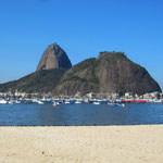 Blick vom Strand von Botafogo auf den Zuckerhut