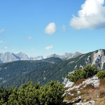 Das Tote Gebirge grüßt, sogar der Priel ist zu sehen.
