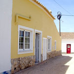 Hausansicht, Casa Amarela in Hortas do Tabual bei Zavial