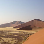 NAMIBIA MOTORRADREISEN ENDUROTOUREN QUADTOUREN GELÄNDEWAGENTOUREN ABENTEUERREISEN OFFROADTOUREN / NAMIBIA KALAHRI FISHRIVER CANYON SOSSUSVLEI