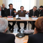 Le conseil général venu en force parler de la maison des adolescents avec ses partenaires de la CAF, de la MSA, de l'Etat, des associations