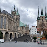 Erfurt (Domplatz mit dem Hohen Domkirche St. Marien und die St. Severi Kirche)
