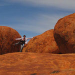 zwischen den Kullersteinen / between the round rocks