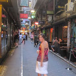 kleine Gasse in Melbourne / narrow lane in Melbourne