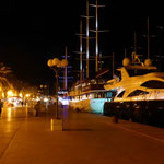 am Hafen von Trogir