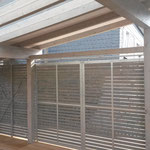 Anbau Als Carport Und Terrasse Sichtschutz Mit Rhombus Verkleidung Dach Mit Stehfalz Und Glas Ewald Sahm Gmbh Burbach Siegen Haiger Dillenburg Frankfurt Nrw Hessen Fur Dachdeckerarbeiten Zimmerei Holzbau Klempnerarbeiten Restaurierung