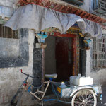 Les porches des maisons sont toujours bien colores