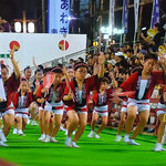 先頭の三味線流しに続く二番手はちびっこ達の上手な踊りでした。　　　・二番手はちびっこ達や阿波踊(和良)