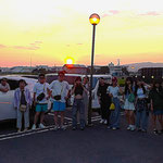 道後温泉に行った家族十六人の旅は夏の夕焼けを眺めて終りました。　　・お別れは夏の夕焼を眺めもし(和良)