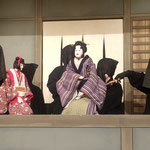 徳島市の十郎兵衛屋敷で傾城阿波の鳴門、巡礼歌の段を見ました。　・梅雨一日人形浄瑠璃見て過ごす(和良)