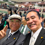 昭和百年記念式典は元衆議院議員の旭道山さんと隣席でした。　　　　　　・昭和百年を祝ひて夏に入る(和良)