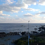 室戸岬の展望台からは視野一杯に太平洋が眺望できました。　　　　　　　　・初旅は視野一杯の太平洋(和良)