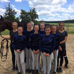 Basisgruppe Galopp/Schritt Bad Ems 4 mit Longenführerin Jessica Schumacher und Helferin Nina Preißmann