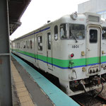 ちょっとレトロな１両電車