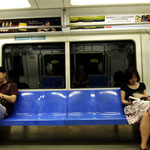 Seltener Anblick: Platz in der U-Bahn