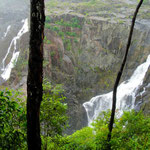 an der ersten Station kann man die Barron Falls bewundern