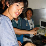 Kengo ist unser japanischer Chefkoch und macht mit Vorliebe die verschiedensten japanischen Pizzen