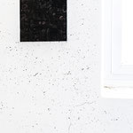 Luca Scarabelli, "Esercizio da cieco", 2019, vernice trasparente su tela, 30×24 cm, ph. Ulrich Egger