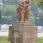 Denkmal für Prinz Dantha und Prinzessin Hemamala, die Buddhas Zahnreliquie nach Ceylon brachte