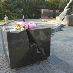 Erdbebendenkmal (24. April 1966) in Taschkent, Usbekistan
