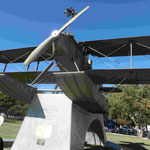 Denkmal für eine Überquerung des Südatlantik von Portugal bis Brasilien mit einem Wasserflugzeug in Lissabon, Belem