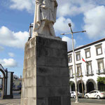 Denkmal für Goncalo Velho Cabral , Mönch und Entdecker der Azoren und ihr erster Gouverneur