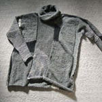 無彩色のセーター（ツィード、シルク、アルパカ、モヘア）