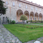 Gli Artigiani di ArTre a Bobbio IN PIAZZA SANTA FARA portici abbazia San Colombano  Artigianato Locale – Laboratori per bambini e adulti Artigiani al lavoro con dimostrazioni pratiche