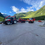 Vorbereitungen für Schotterarbeiten Weg Oberlech
