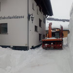 Schneedepots leeren am Omesberg