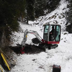 Fundament-Rohr für Solartestlampe Walkerbach setzen