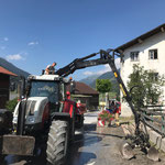 ...mit Traktor 6190 CVT mit Bigab Mulde...