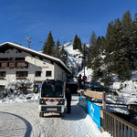 Winterwanderwegbeschilderung stellen