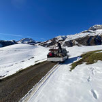 Winterwanderwegstangen stellen Gaisbühel