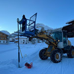 Lampentausch in Oberlech