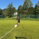 Fußballplatz linieren