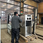 Müllkübel reparieren am Bauhof