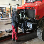 Unimog 1600 Reparaturarbeiten